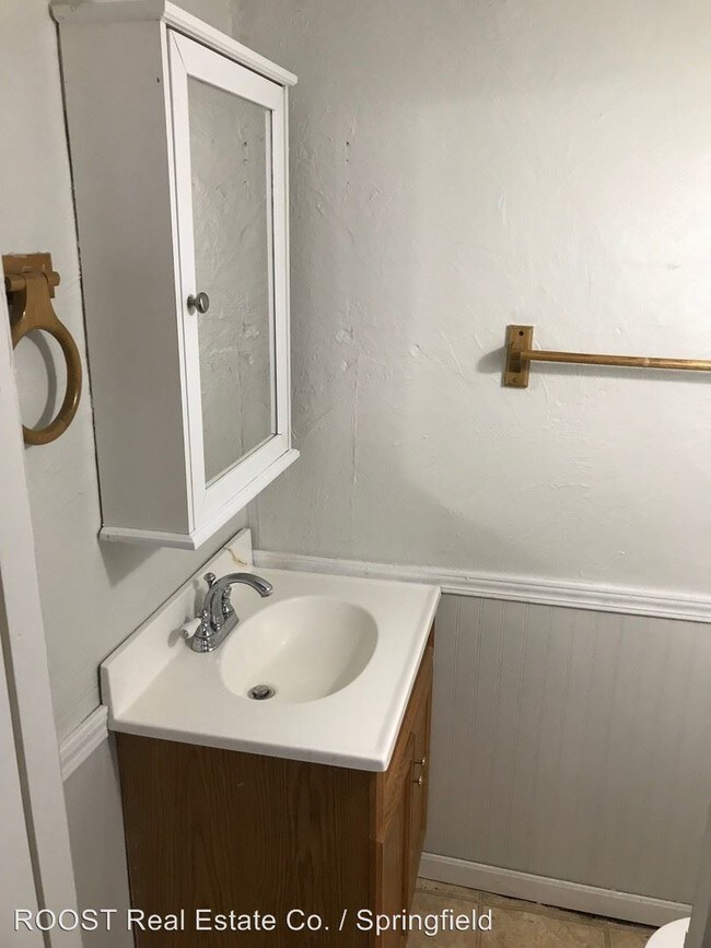 Foto del edificio - 4 br, 1.5 bath House - 723 Garfield Ave
