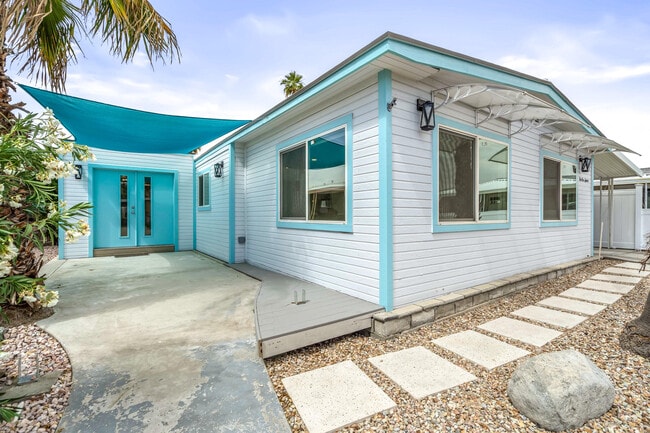 Foto del edificio - 117 Aliso Dr