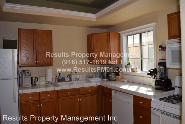 Building Photo - 2 br, 1 bath House - 239 Fig Street