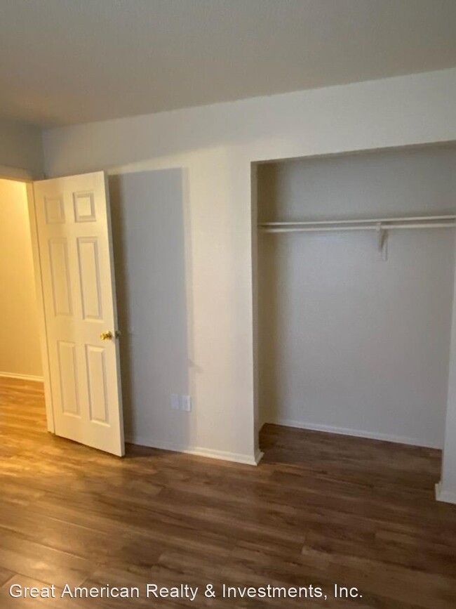 Building Photo - 2 br, 1 bath House - 27024 Roper Rd.