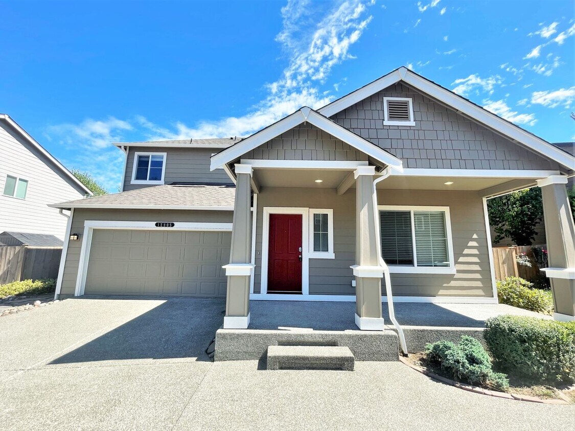 12909 81st Ave Ct E, Puyallup, WA 98373 House Rental in Puyallup, WA
