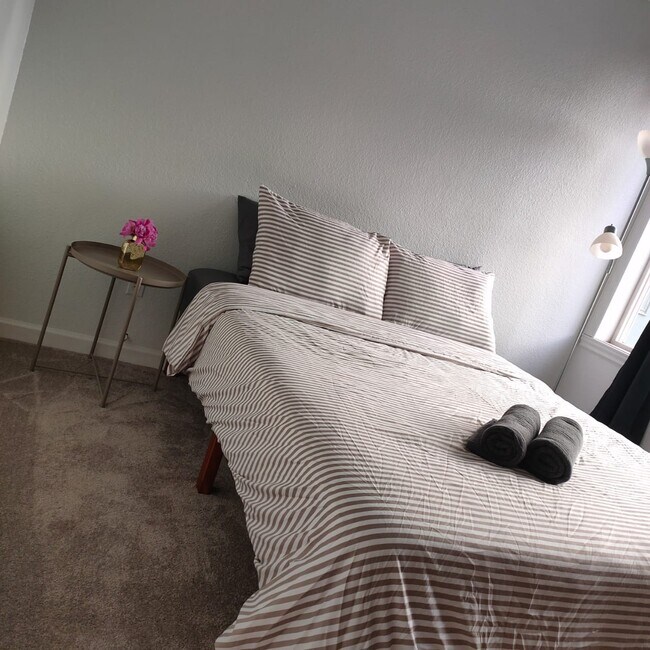Foto del edificio - 507 Copperbush Ct