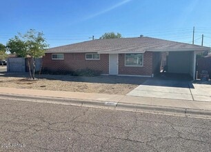 Building Photo - 2125 W Verde Ln