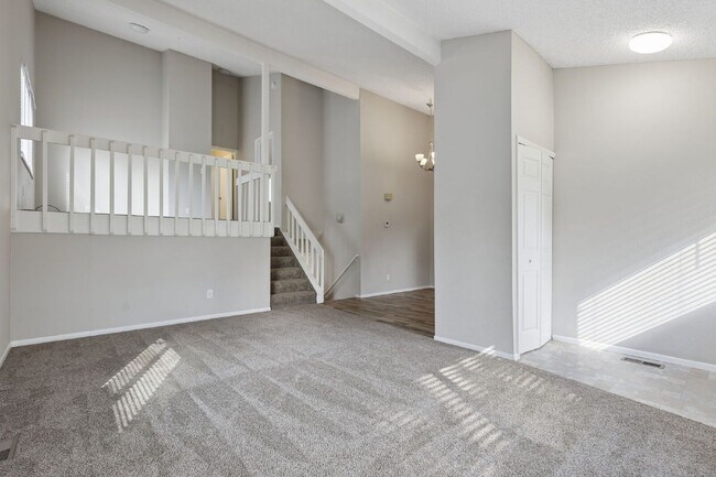 Foto del edificio - 2390 Middleton Ct