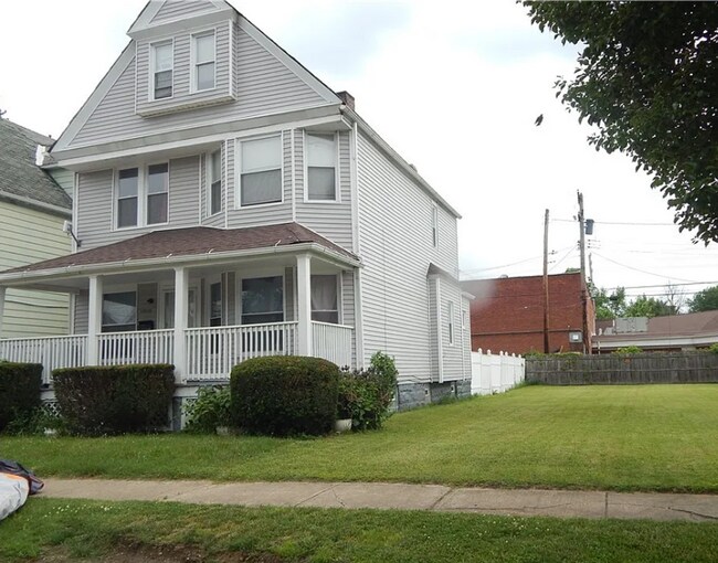 Foto del edificio - 10805 Hull Ave