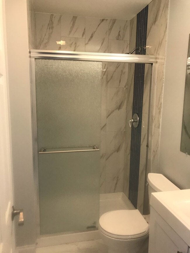 Foto del edificio - 928 Argonne Dr