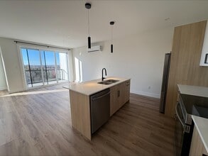 Building Photo - 1035 Melanson Rd