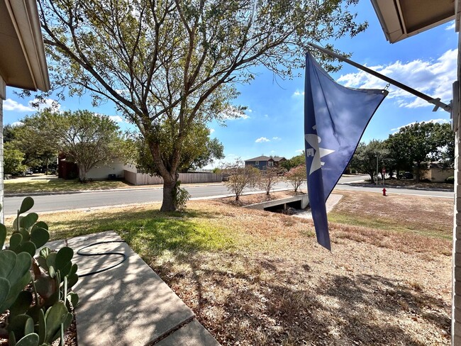 Foto del edificio - 3 Bed | 2 Bath – Cozy One-Level Home with ...