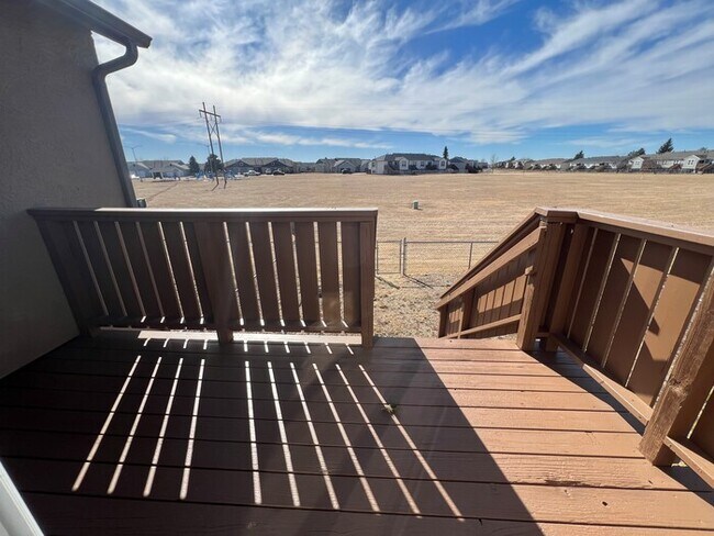 Foto del edificio - 1293 Dakota Dr