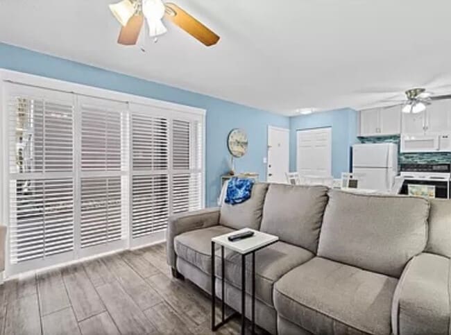 Building Photo - 3165 N Atlantic Ave