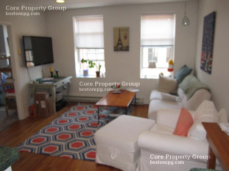 Primary Photo - 21 Cooper St