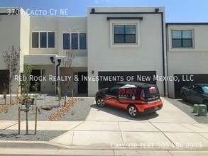 Building Photo - 3709 Cacto Ct