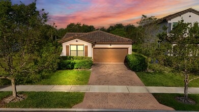 Building Photo - 3263 Dunning Dr
