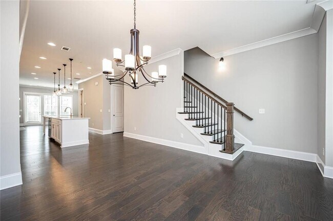 Foto del edificio - 6655 Sterling Dr