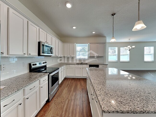 Foto del edificio - 4459 Reisswood Loop