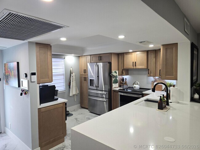 Building Photo - 3306 Aruba Way