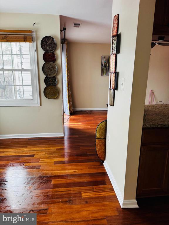 Foto del edificio - 118 Westwick Ct