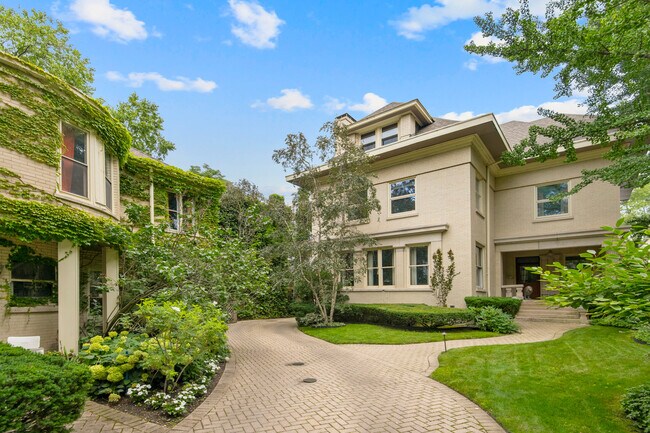 Foto del edificio - 4247 N Hazel St