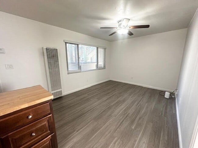 Interior Photo - Redwood Terrace