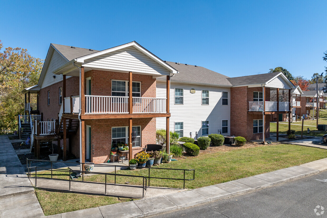 Primary Photo - Doe Ridge Apartments