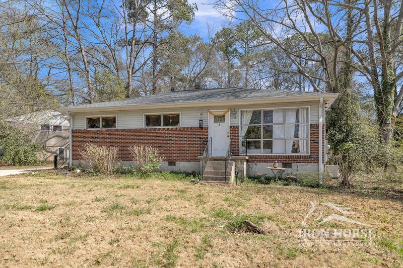 Primary Photo - 155 Habersham Dr
