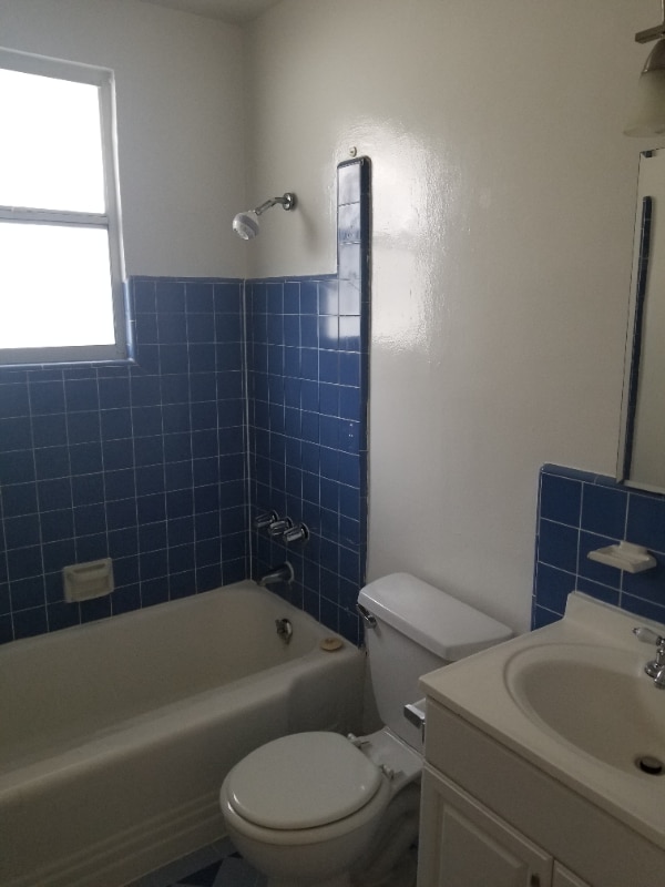 Foto del edificio - 1347 N Alta Vista Blvd