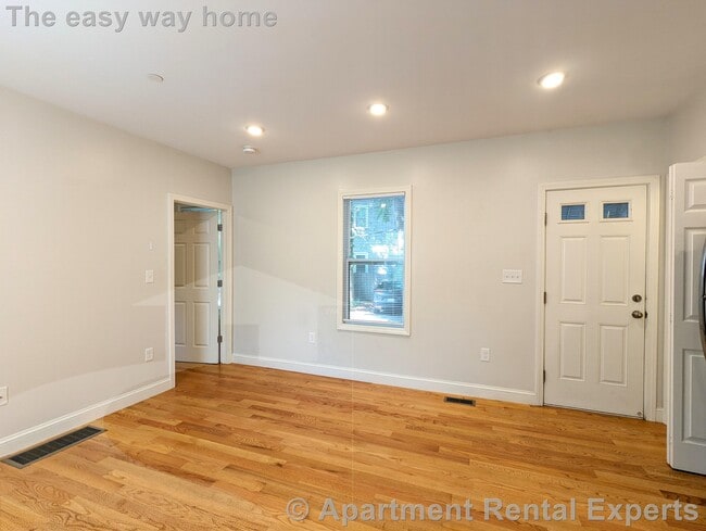 Building Photo - 44 Cogswell Ave