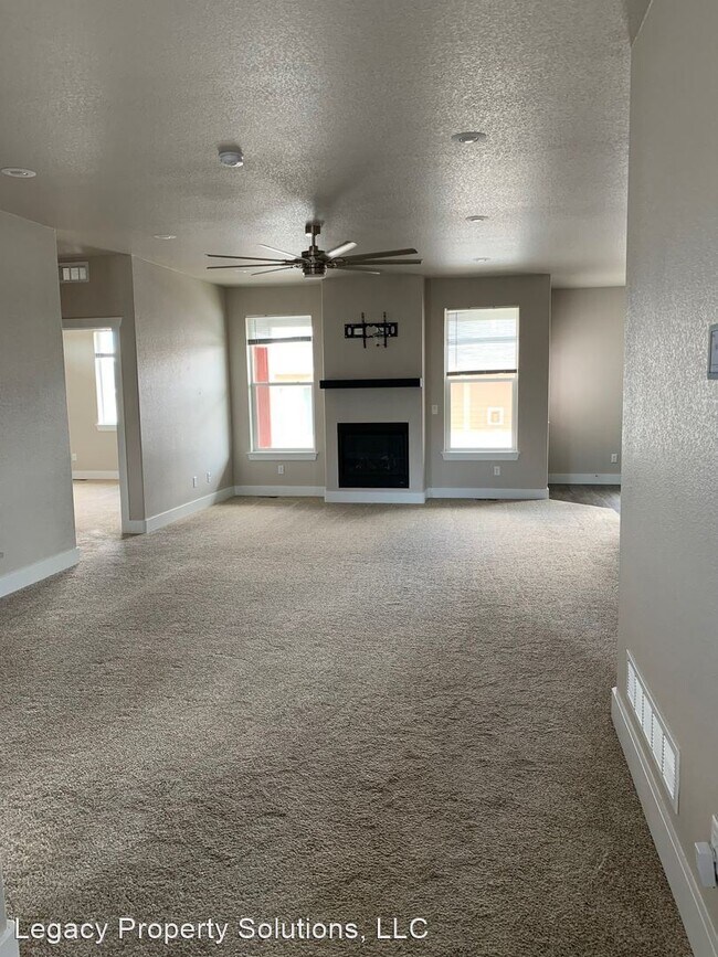 Foto del edificio - 5 br, 3 bath House - 1333 Alyssa Way