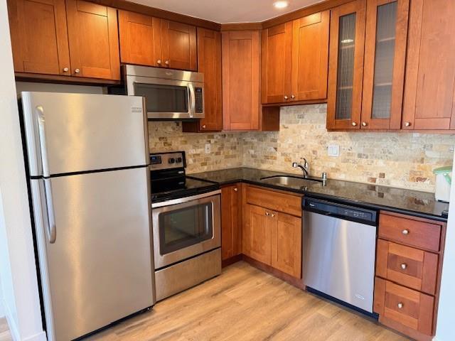 Foto del edificio - 467 Clinton St