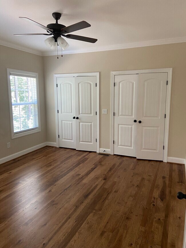 Dormitorio n.º 1 - 607 Mountain View Rd SE