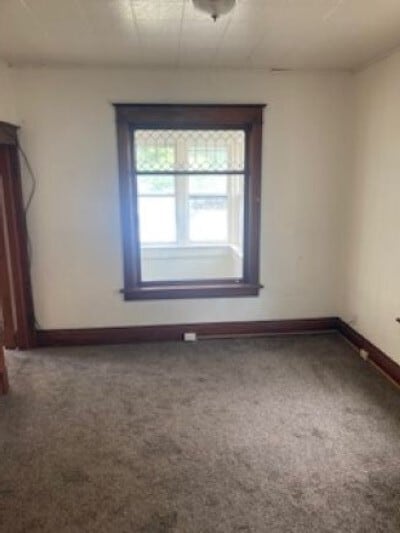 Foto del edificio - 802 Harding Ave