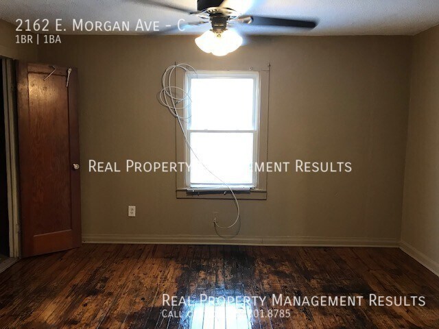 Foto del edificio - 2162 E Morgan Ave