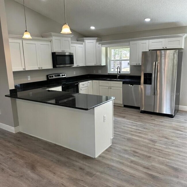 Building Photo - 1522 W Barlow Pl