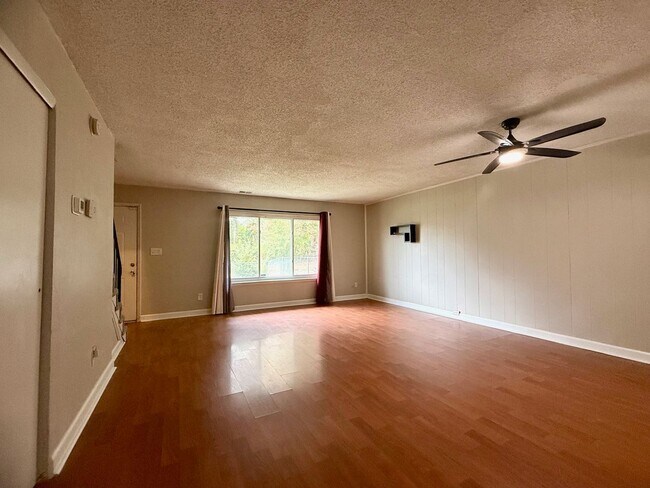 Foto del edificio - 3307 Shasta Ct