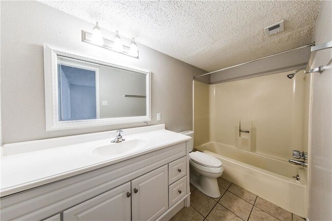 Building Photo - 4505 Avenue D