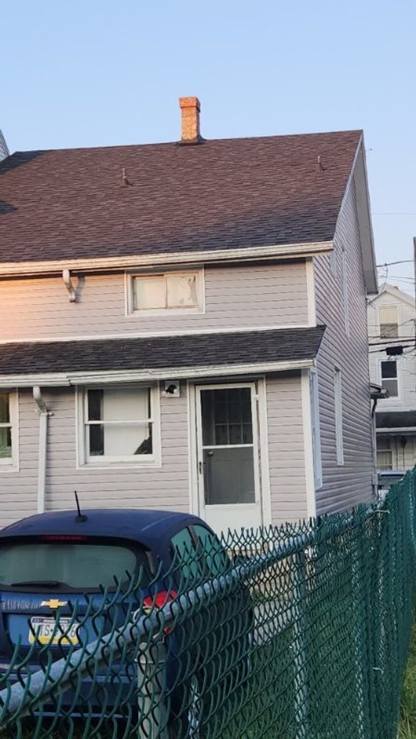 Foto del edificio - 3 bedroom 1 bathroom