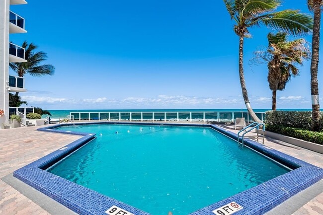 Foto del edificio - 3700 Galt Ocean Dr