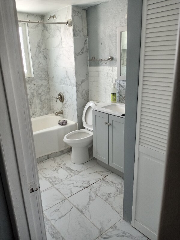 2113 Smelter Ave NE, Black Eagle, MT 59414 House Rental in Black