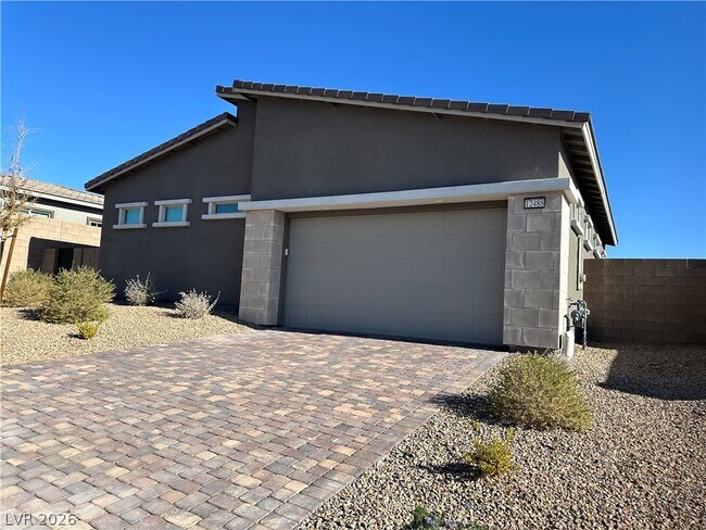 Foto del edificio - 12488 Primrose Grove Ln