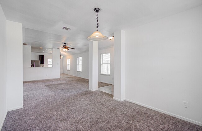 Building Photo - 23023 Black Mountain Ash Ct