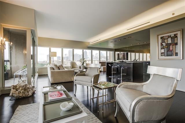 Foto principal - 3030 McKinney Ave