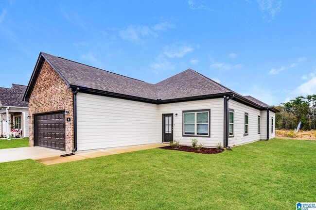 Building Photo - 98 Kings Wy