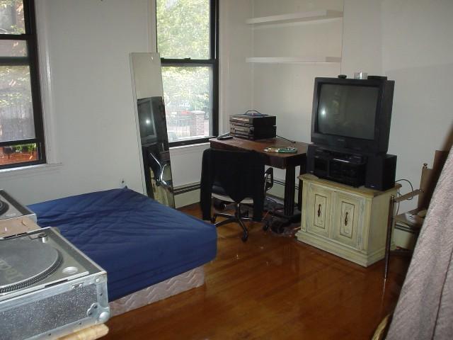 Building Photo - 2 bedroom in Boston MA 02118