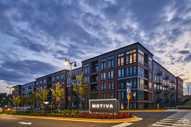 Building Photo - Motiva