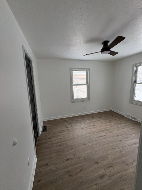 Building Photo - 5324 Kohout St