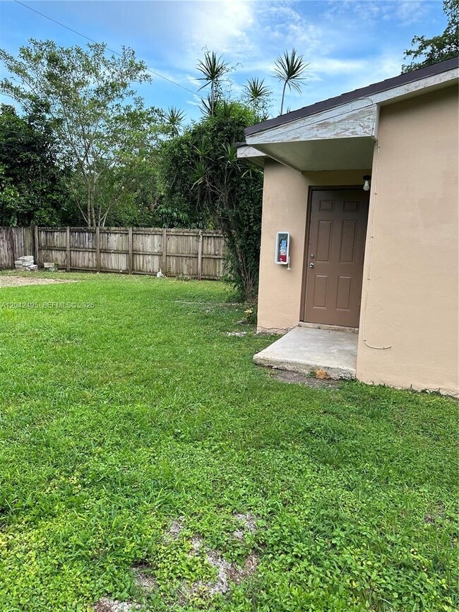 Building Photo - 22851 SW 157th Ave