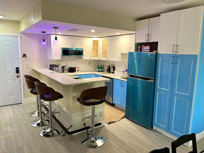 Foto del edificio - 2900 Banyan St