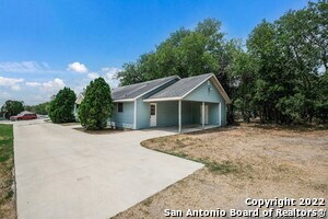 Foto principal - 2244 Eastman Ave