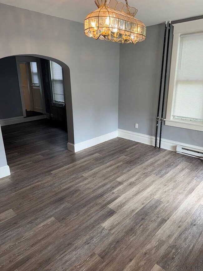 Foto del edificio - 529 Linden Ave