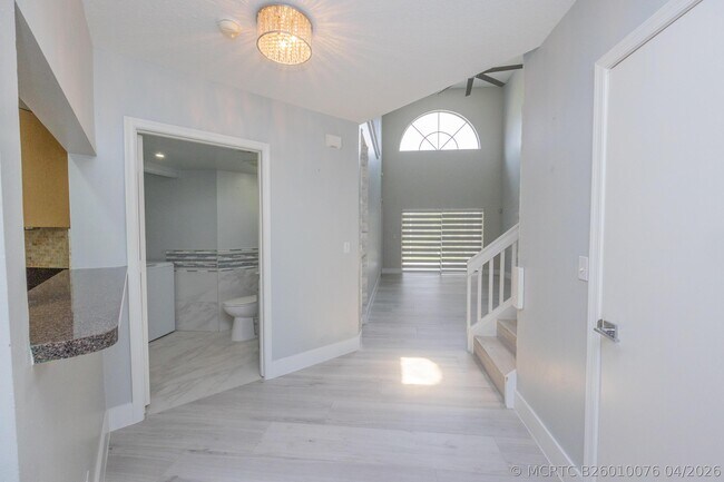 Building Photo - 50 Desford Ln